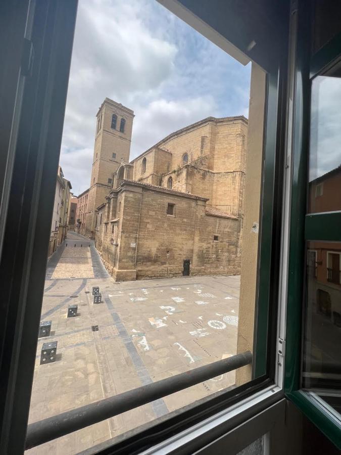 Santiago Tower Aire Ac Casco Antiguo By Apartamentos Logroño Zewnętrze zdjęcie