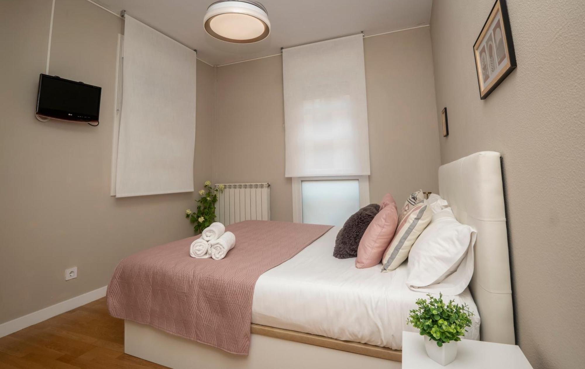 Santiago Tower Aire Ac Casco Antiguo By Apartamentos Logroño Zewnętrze zdjęcie