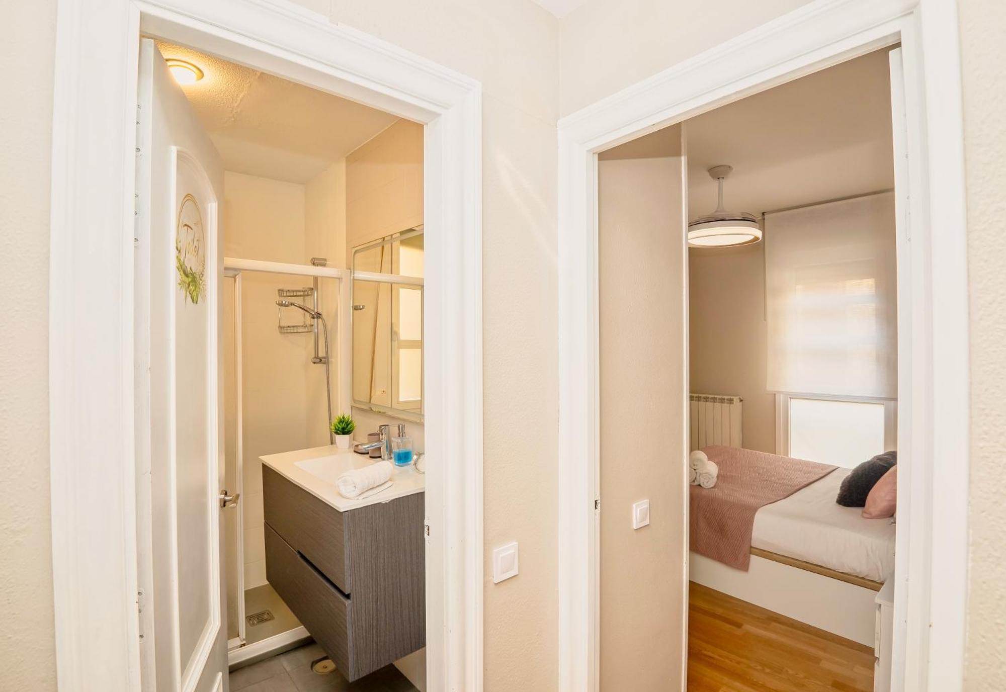 Santiago Tower Aire Ac Casco Antiguo By Apartamentos Logroño Zewnętrze zdjęcie