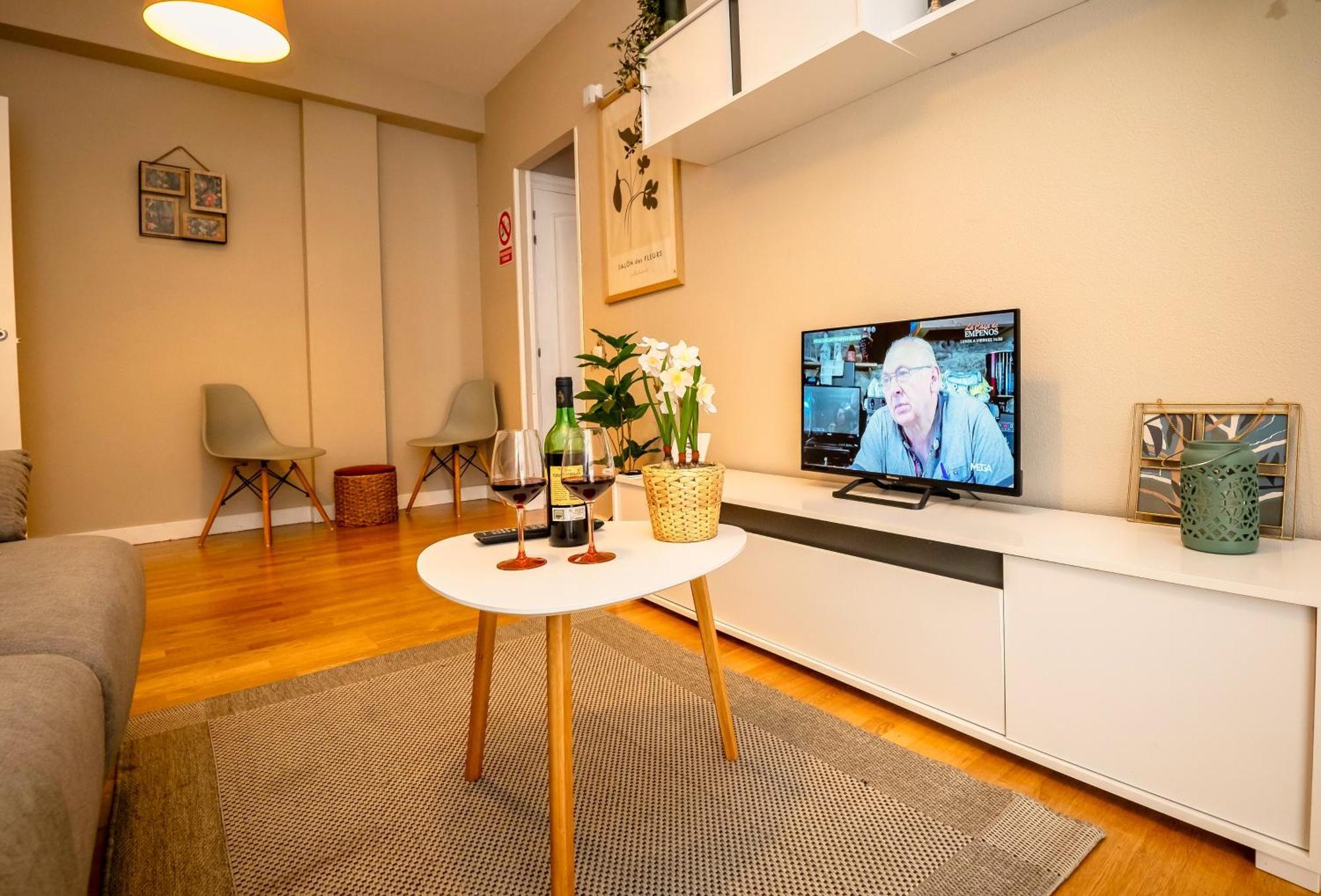 Santiago Tower Aire Ac Casco Antiguo By Apartamentos Logroño Zewnętrze zdjęcie